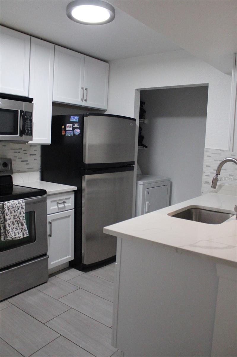 LEXINGTON PLACE CONDO - Residential
