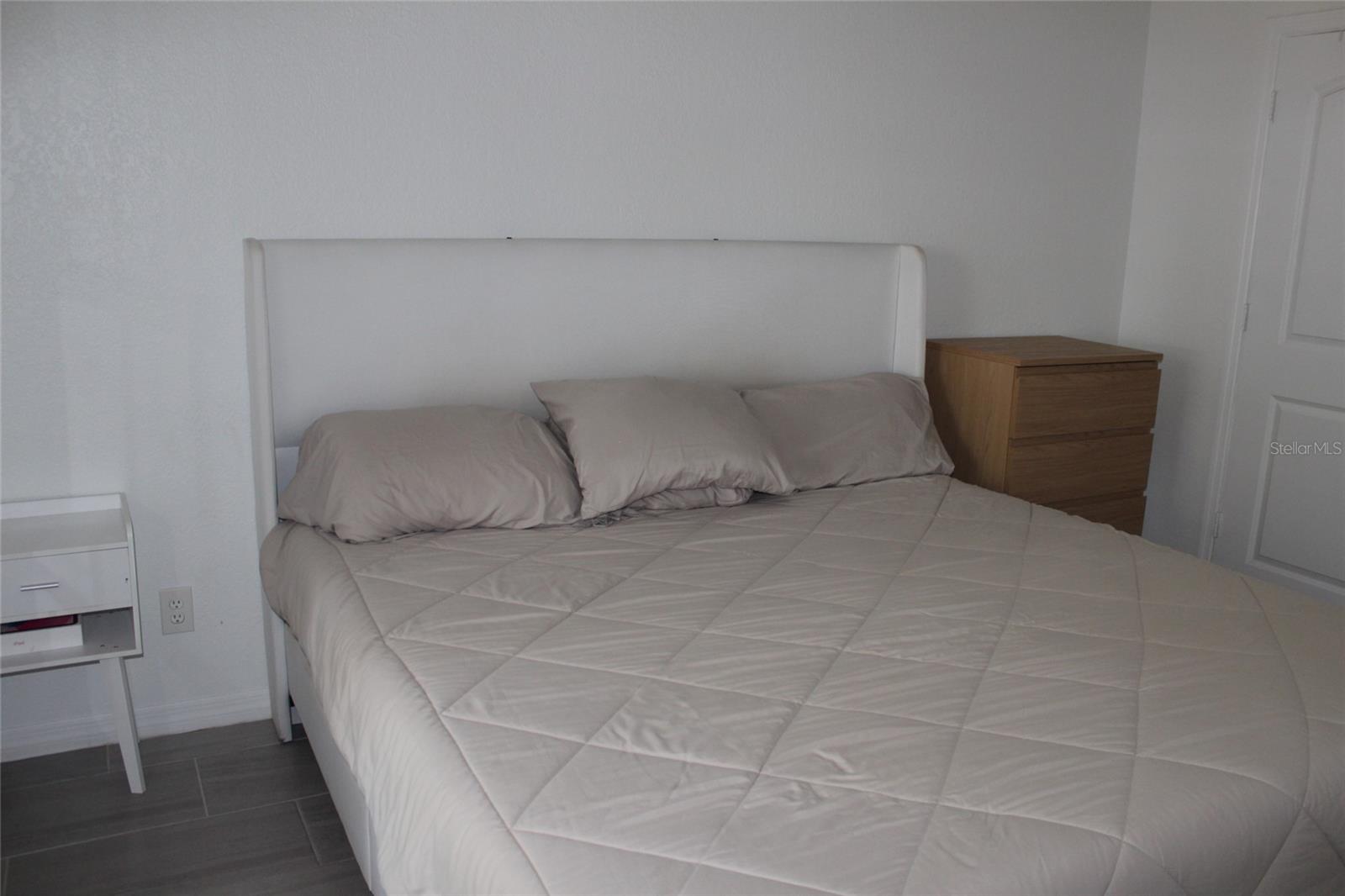 LEXINGTON PLACE CONDO - Residential