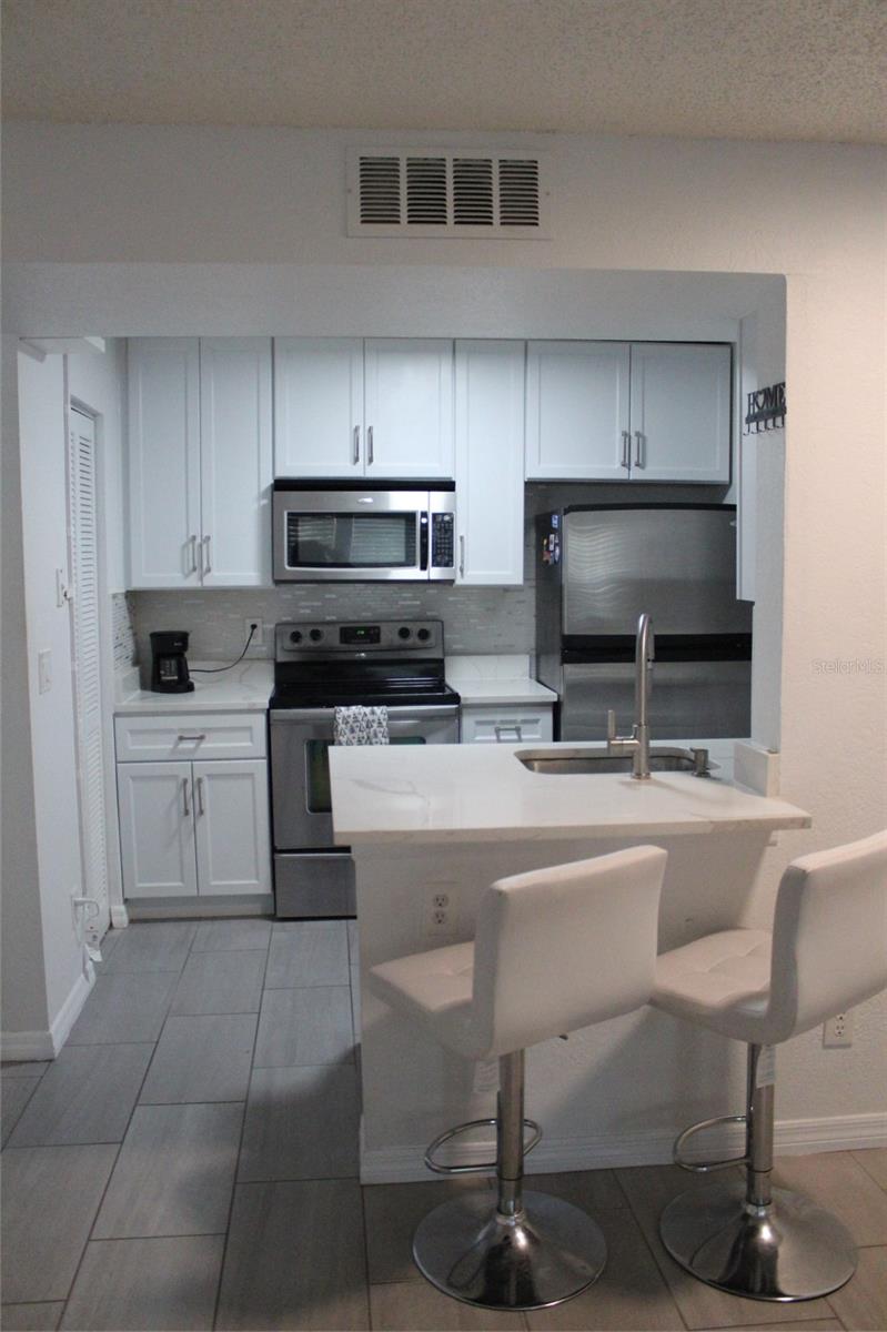 LEXINGTON PLACE CONDO - Residential