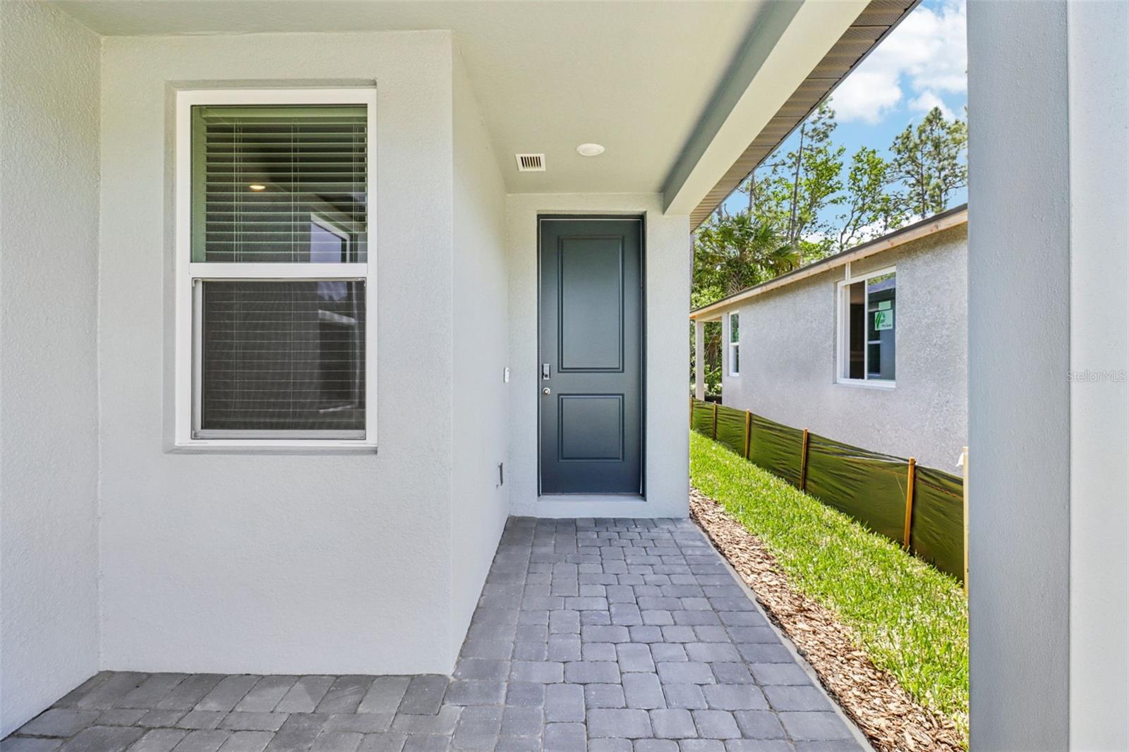180 PARKHAVEN DRIVE