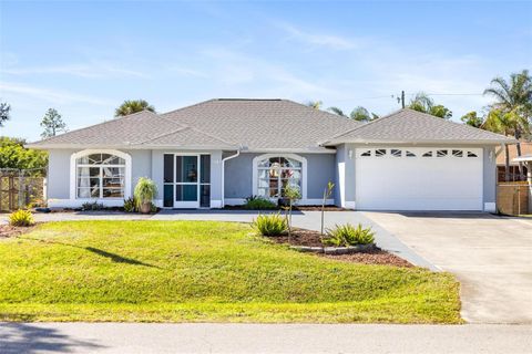 A home in PORT CHARLOTTE