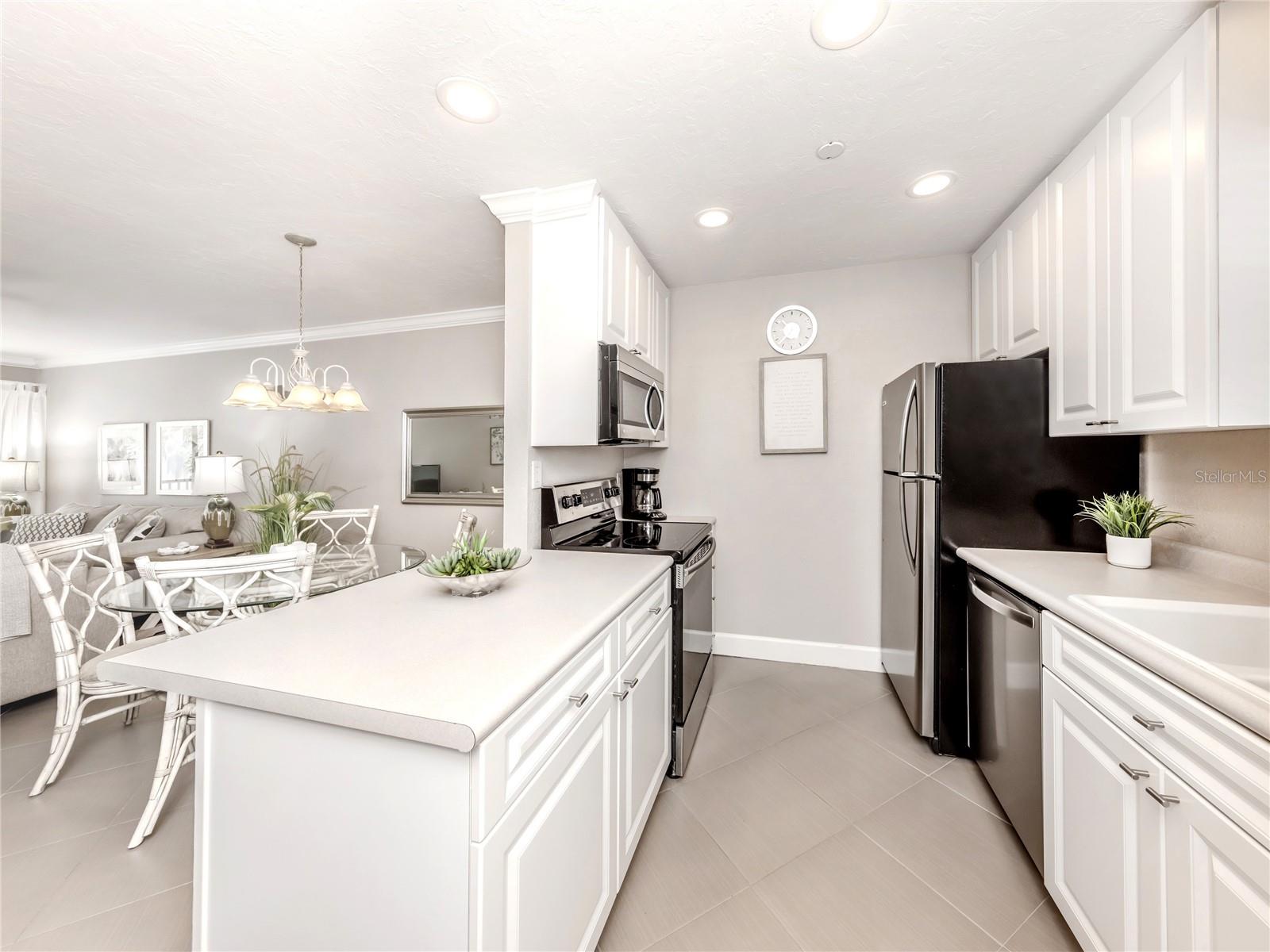 5669 MIDNIGHT PASS ROAD 308