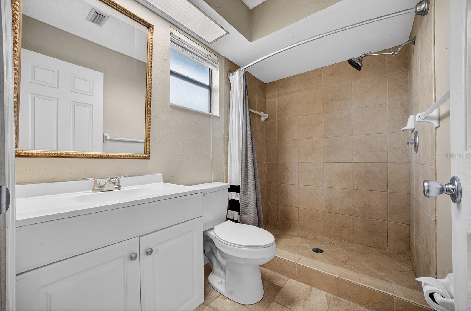 WEDGEWOOD CLUB ADD 01 - Residential