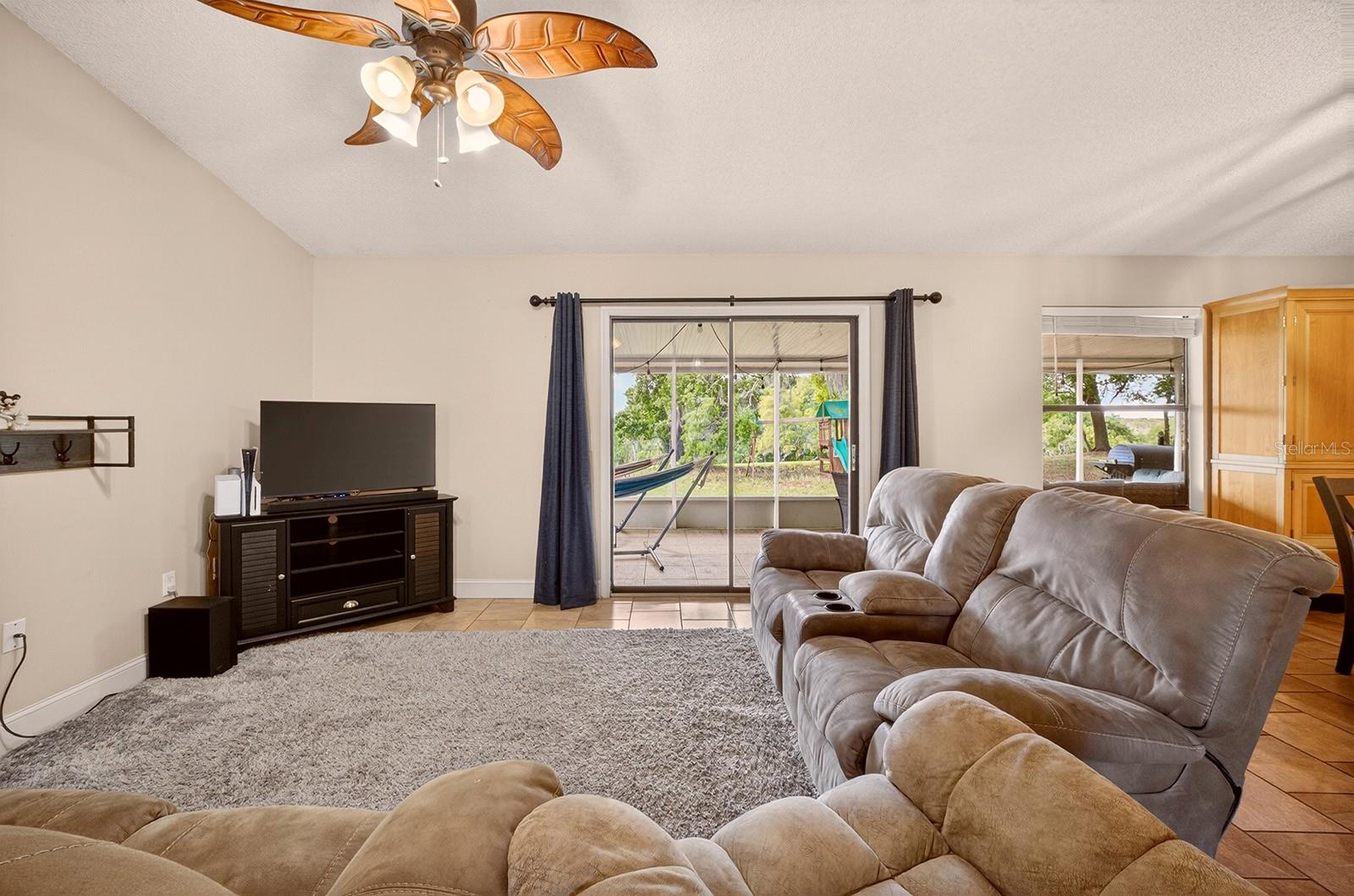 WEDGEWOOD CLUB ADD 01 - Residential