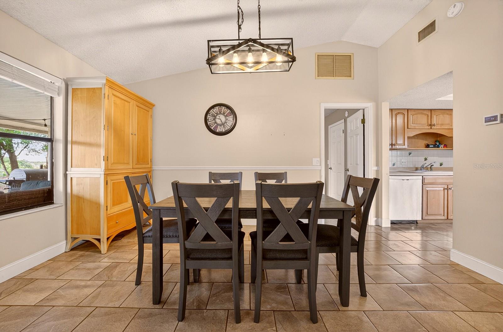 WEDGEWOOD CLUB ADD 01 - Residential