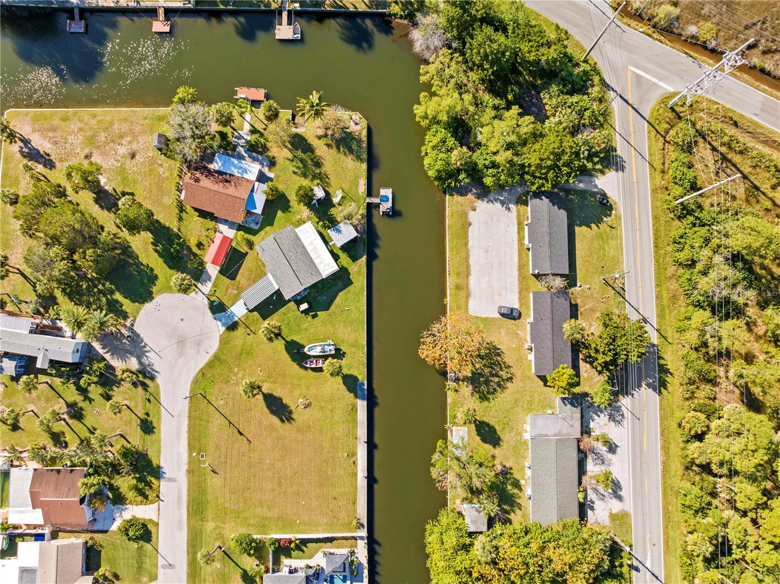 SUNSET ESTATES REP - Land