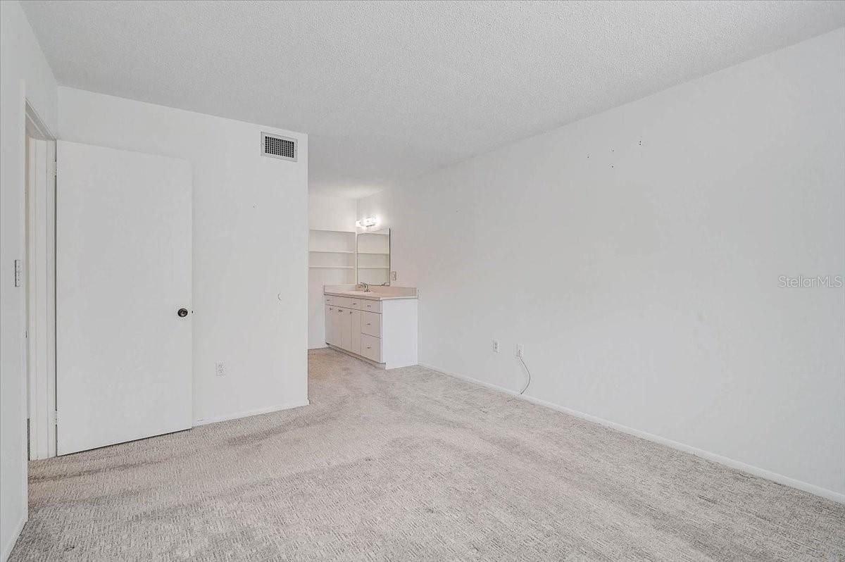 SWIFTON VILLAS SEC D - Residential