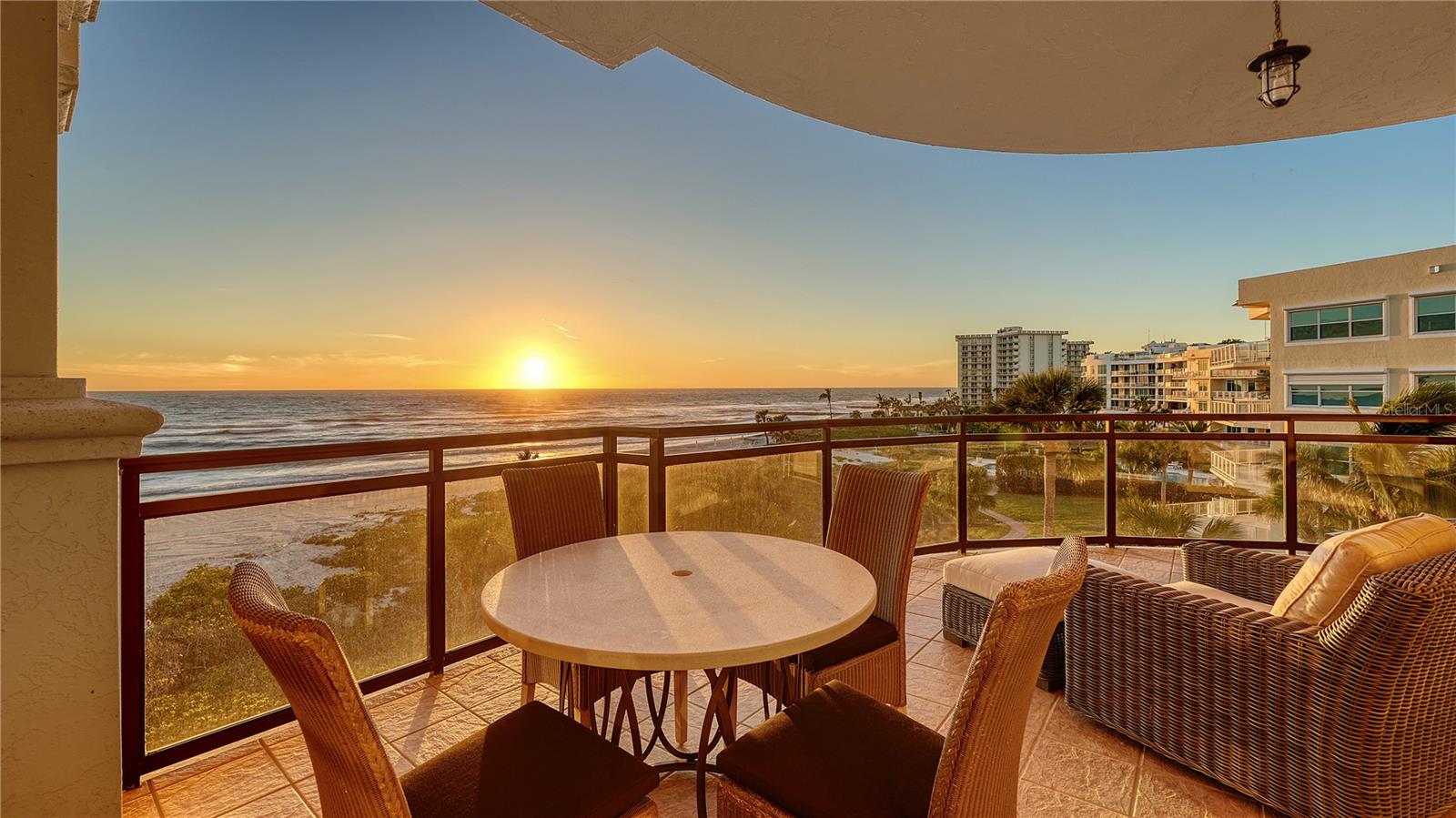 2161 GULF OF MEXICO DRIVE 6