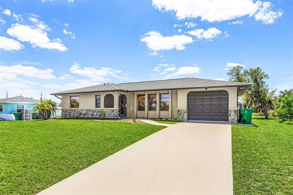 Photo of 30095 Holly Road, Punta Gorda, FL 33982 (MLS # A4689891)