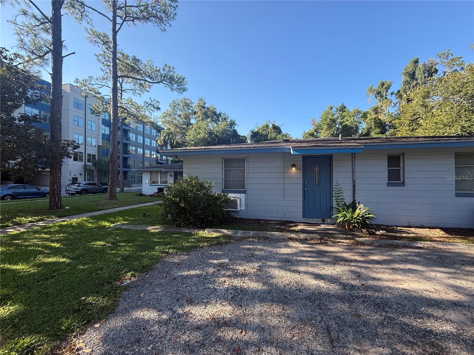 1401 NW 5TH AVENUE
