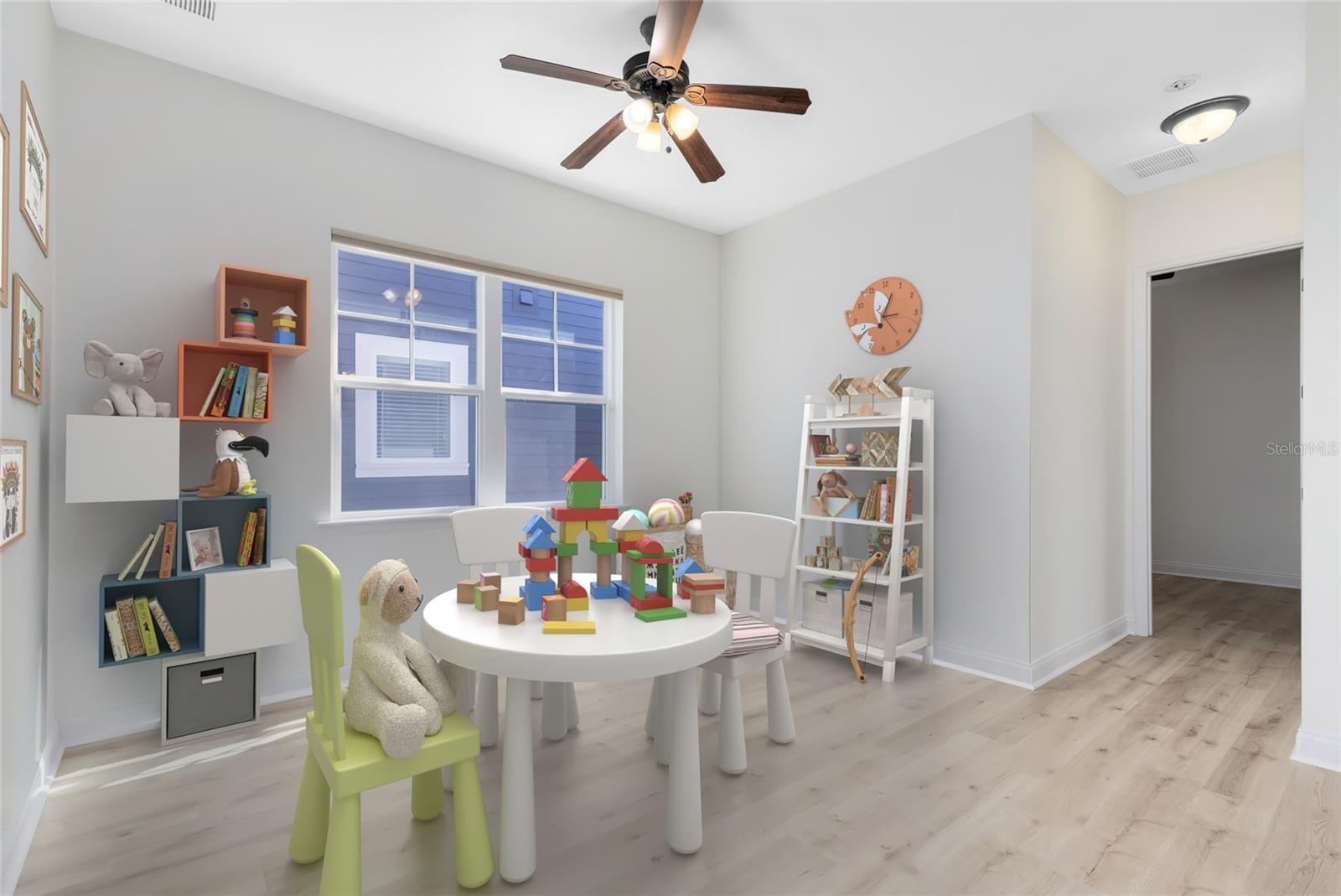 LAUREATE PARK - Residential Lease