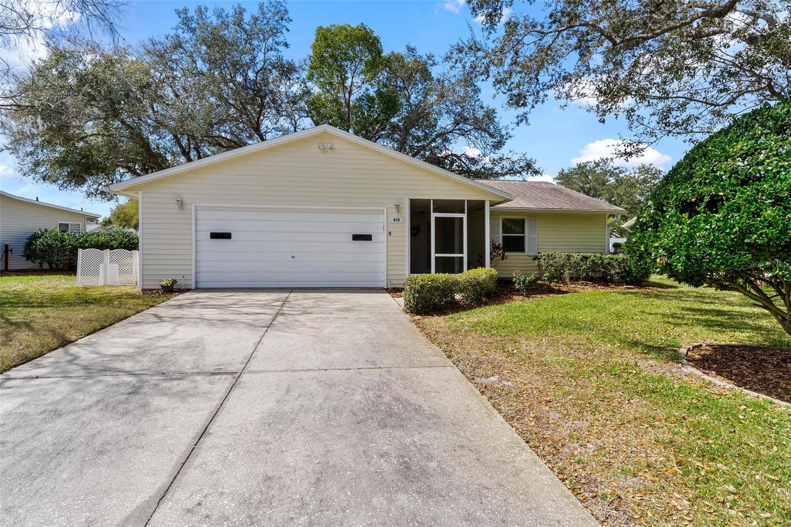 822 DUNDEE CIRCLE 822