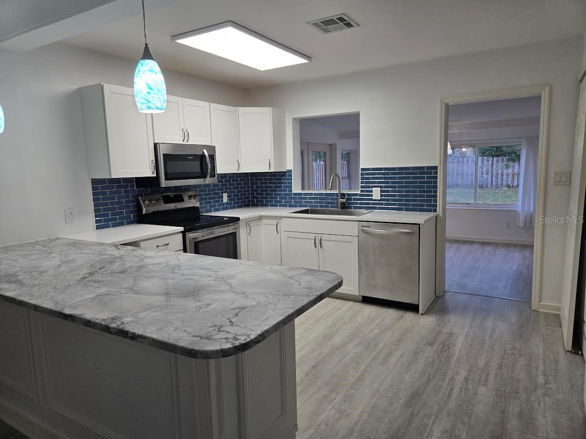 SYLVAN SHORES - Residential