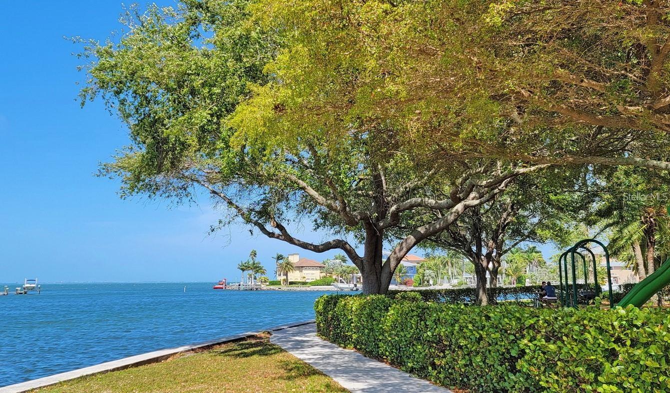 SYLVAN SHORES - Residential