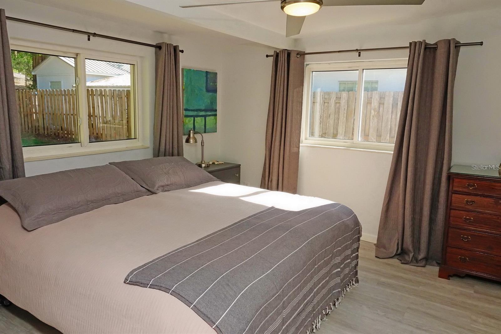 SYLVAN SHORES - Residential