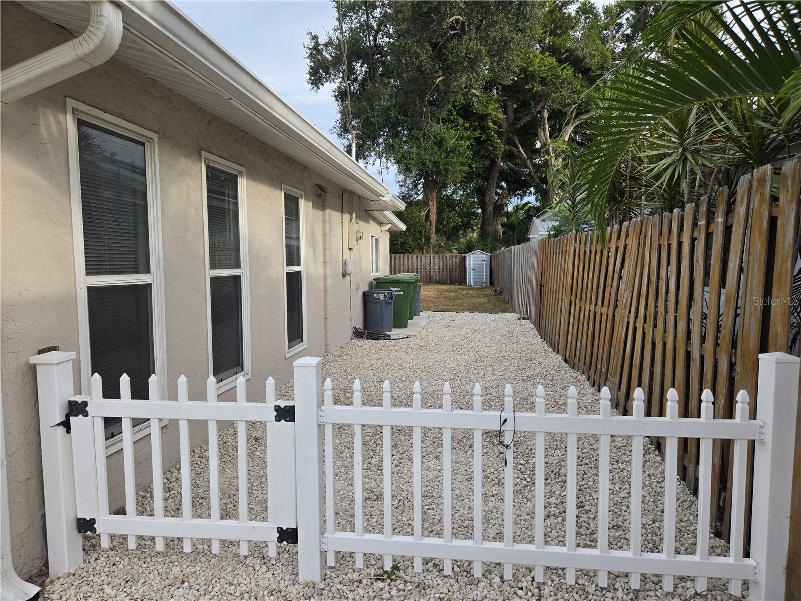 SYLVAN SHORES - Residential