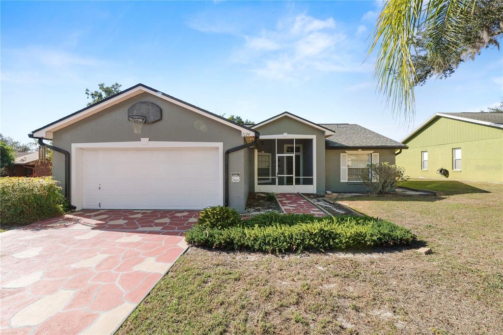 Photo of 7124 Scenic Hills Boulevard, Lakeland, FL 33810 (MLS # TB8460598)