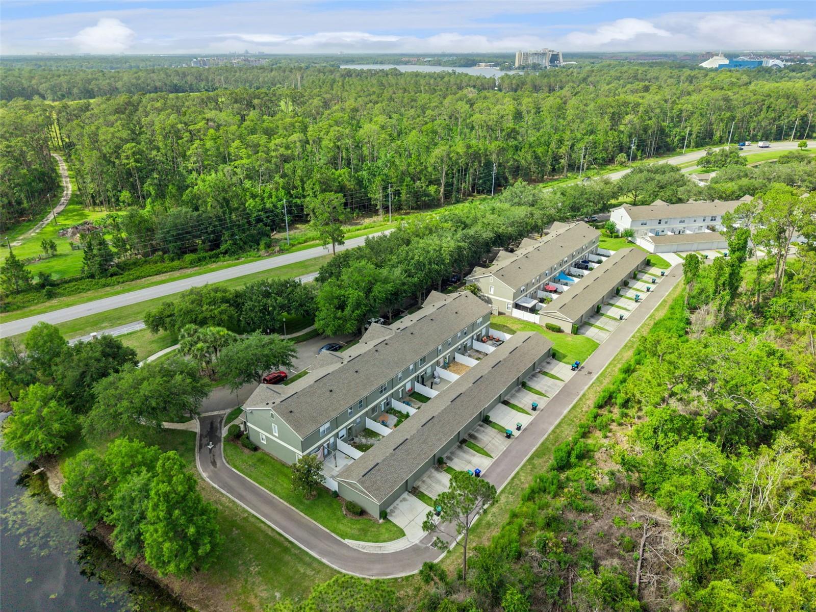 LAKES/WINDERMERE-LK REAMS TWHM - Residential