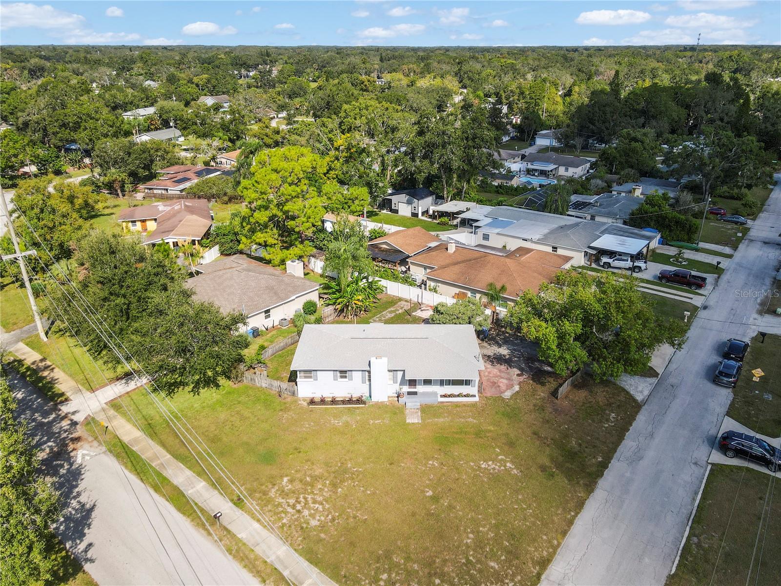 TAMPAS NORTH SIDE CNTRY CL - Residential