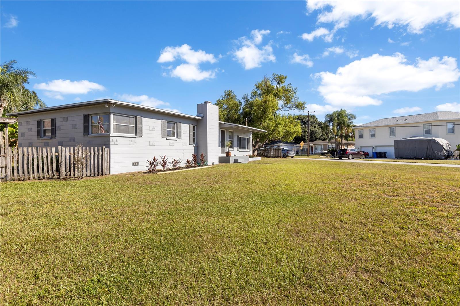 TAMPAS NORTH SIDE CNTRY CL - Residential