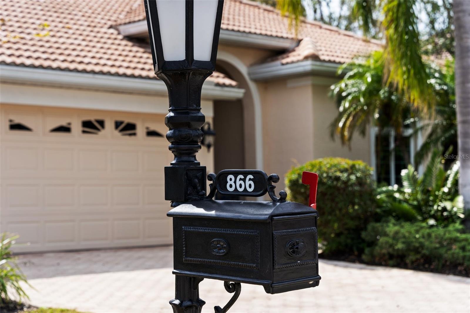 866 PLACID LAKE DRIVE