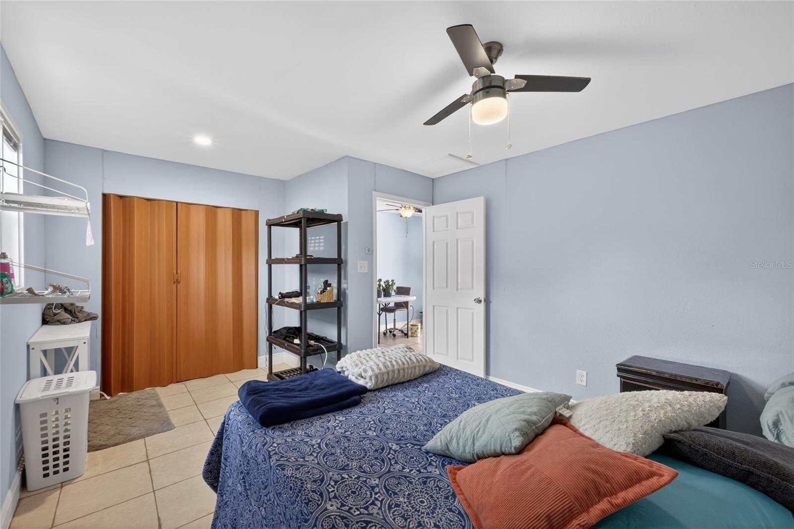 0TY | LAKEWOOD ESTATES UNIT NO 3 - Residential
