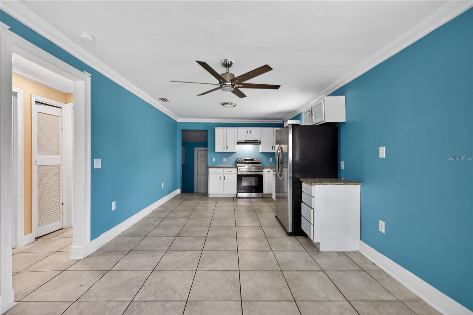 0TY | LAKEWOOD ESTATES UNIT NO 3 - Residential