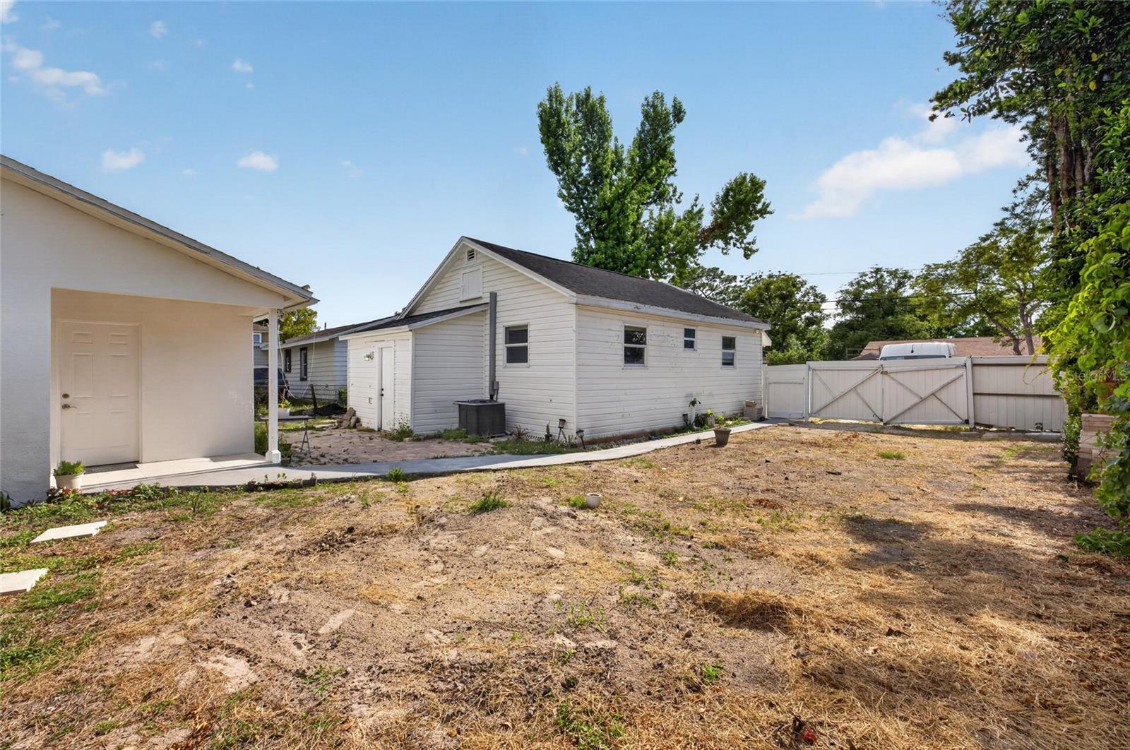 0TY | LAKEWOOD ESTATES UNIT NO 3 - Residential