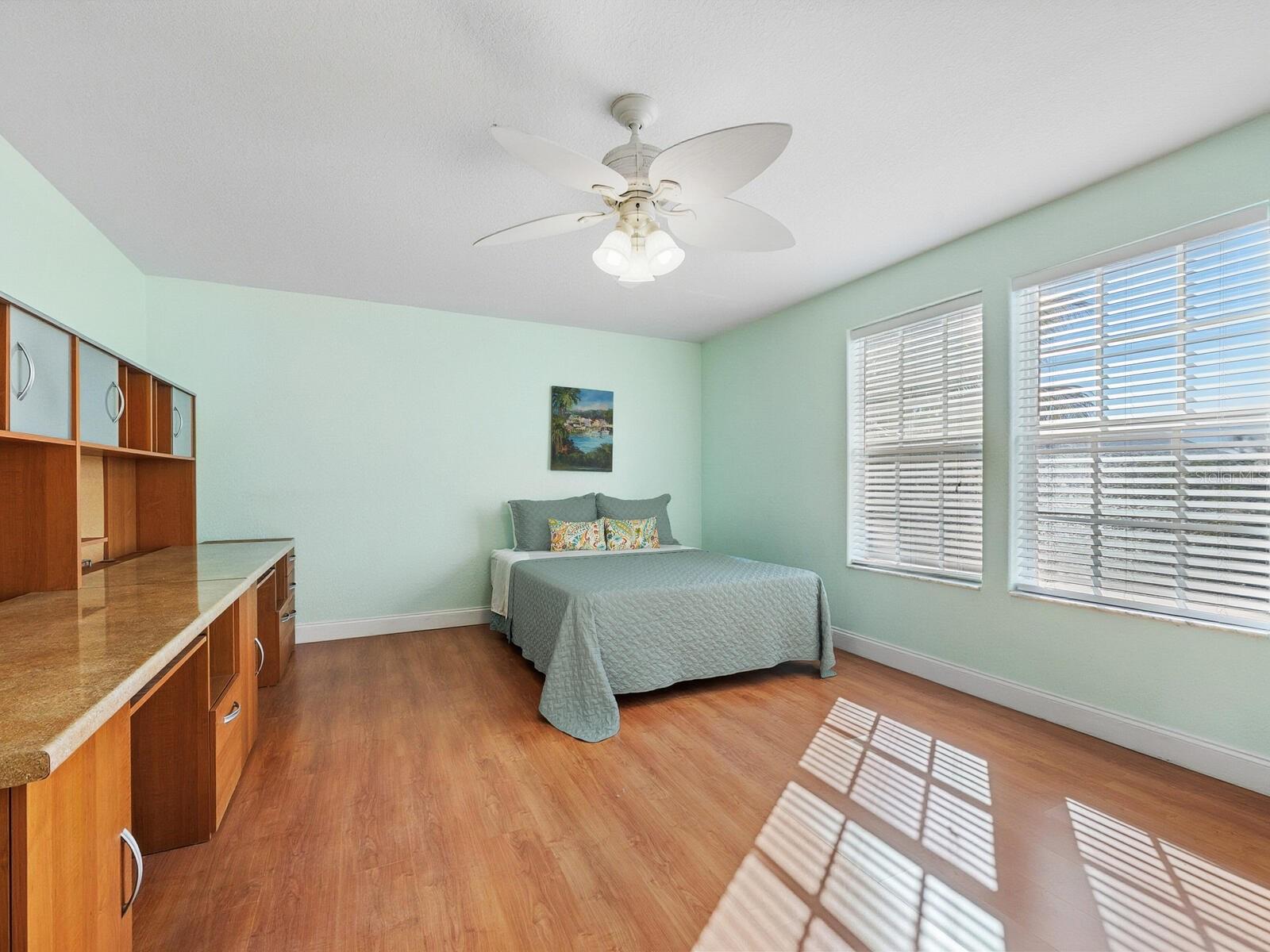 SARASOTA BEACH - Residential