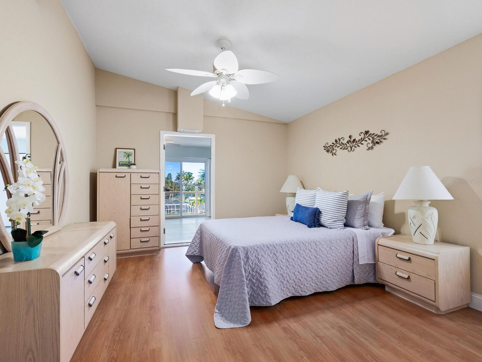 SARASOTA BEACH - Residential