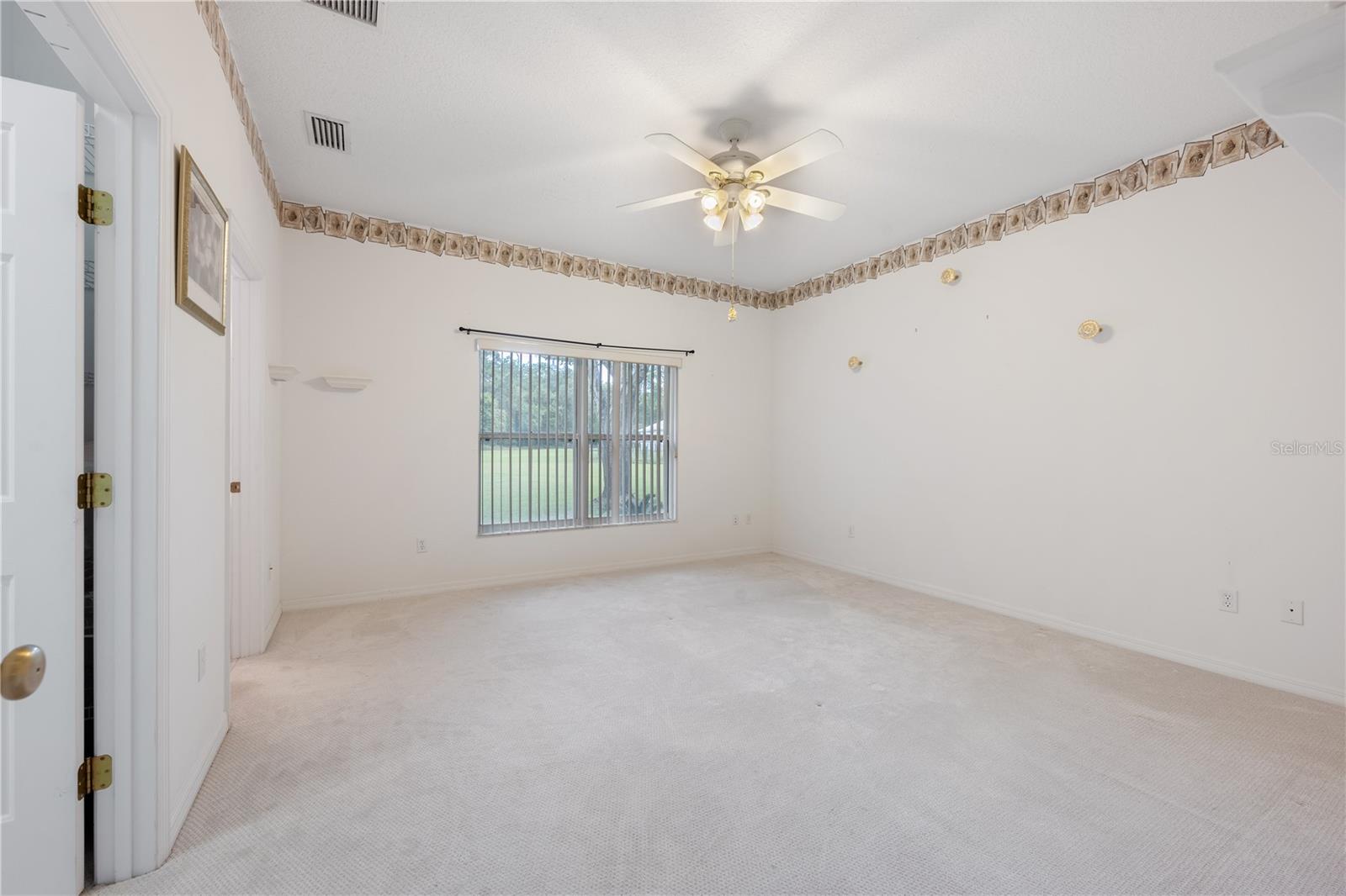 SPRING LAKE ESTATES - Residential