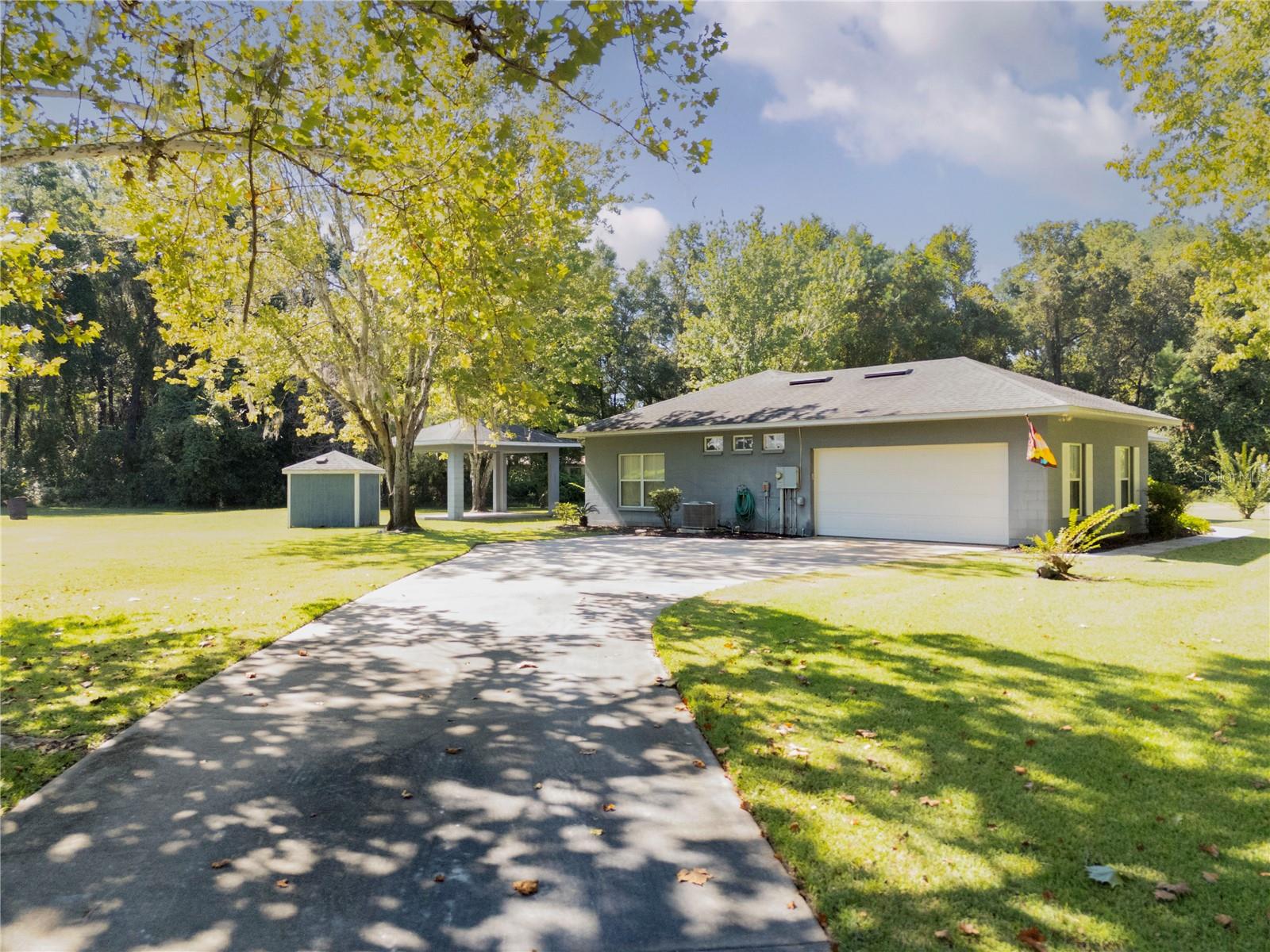SPRING LAKE ESTATES - Residential