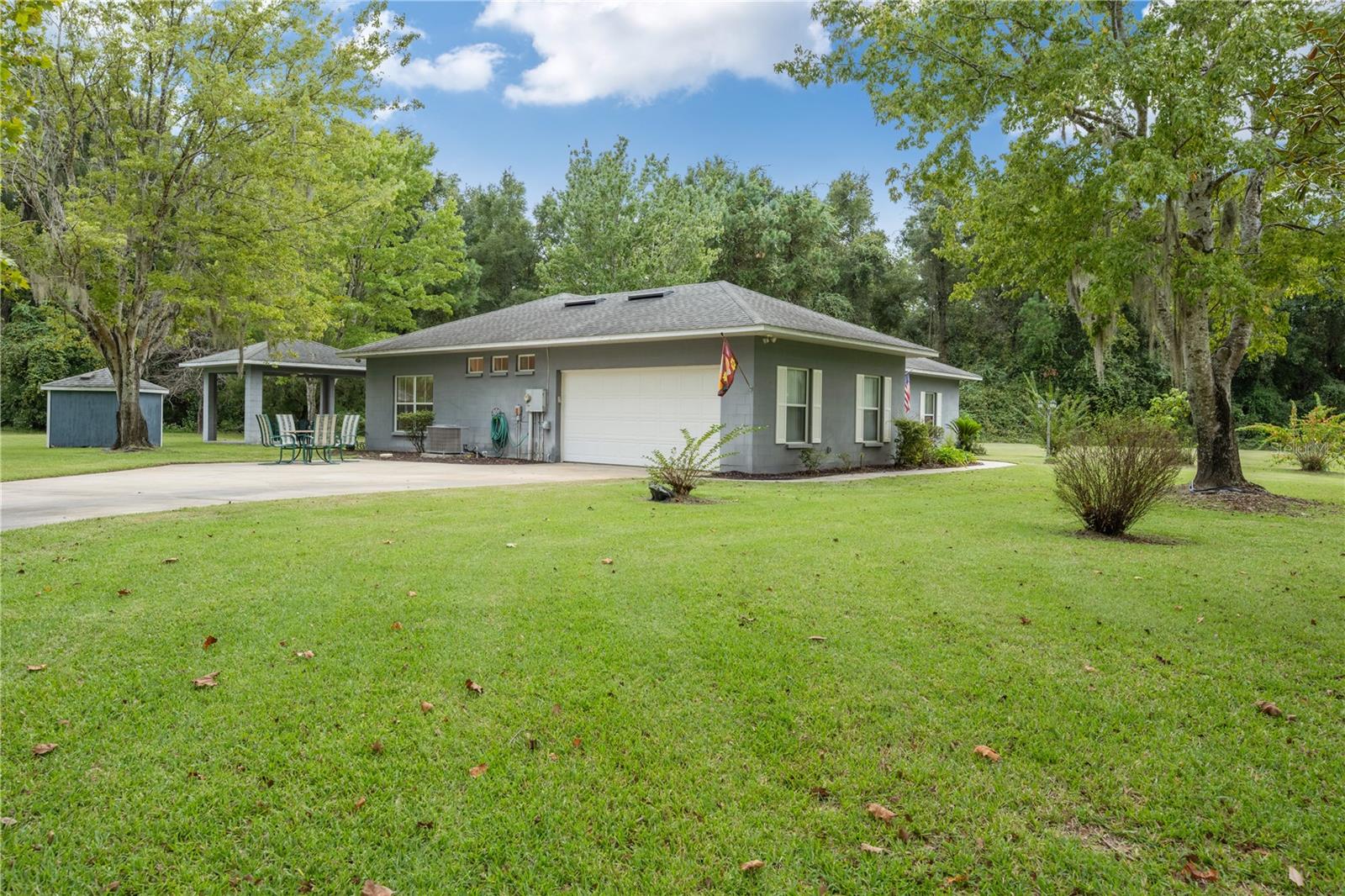SPRING LAKE ESTATES - Residential