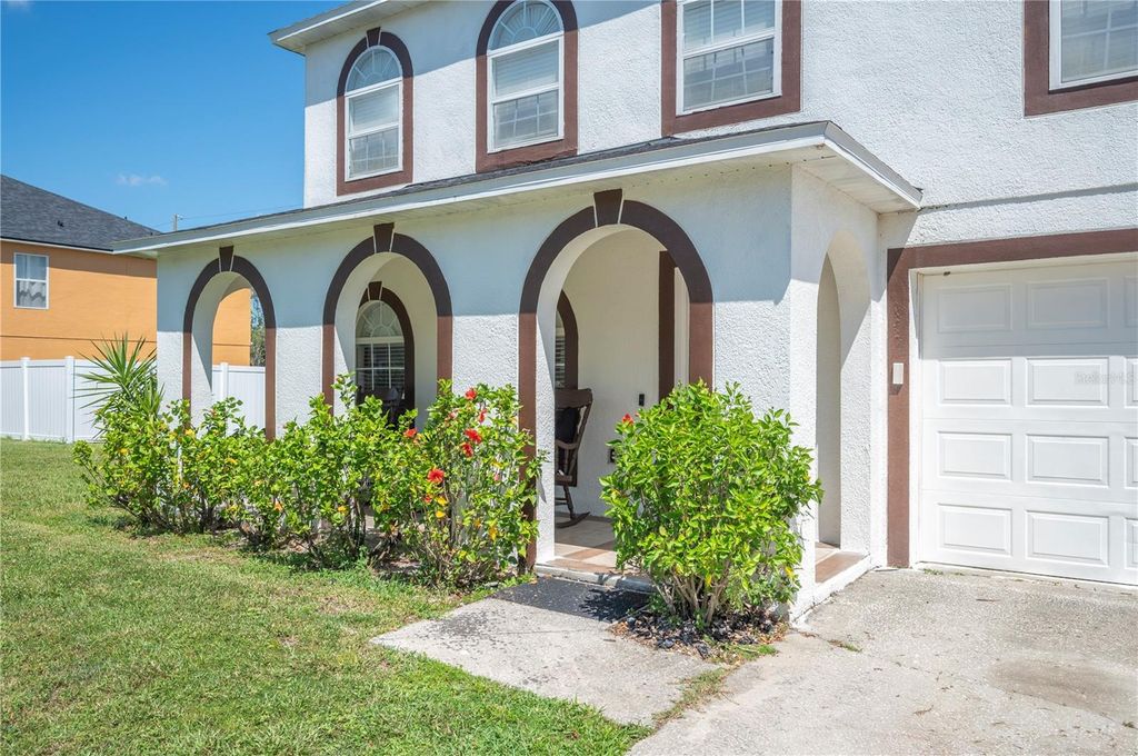 Photo of 5155 Spanish Oaks Drive, Lakeland, FL 33805 (MLS # L4955418)