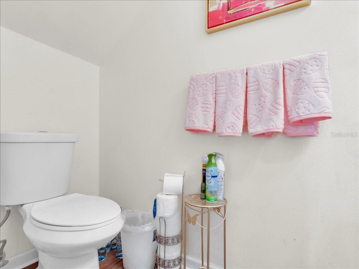 WATERSIDE CONDO I - Residential