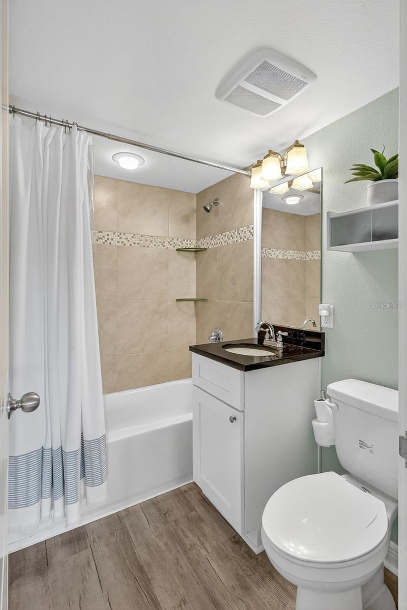 ISLAND WAY TOWERS CONDO - Residential