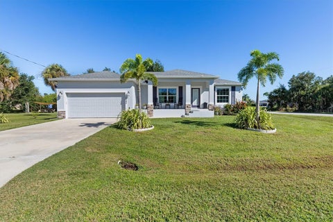 Photo of 14142 Hopewell Avenue, Port Charlotte, FL 33981 (MLS # D6149347)