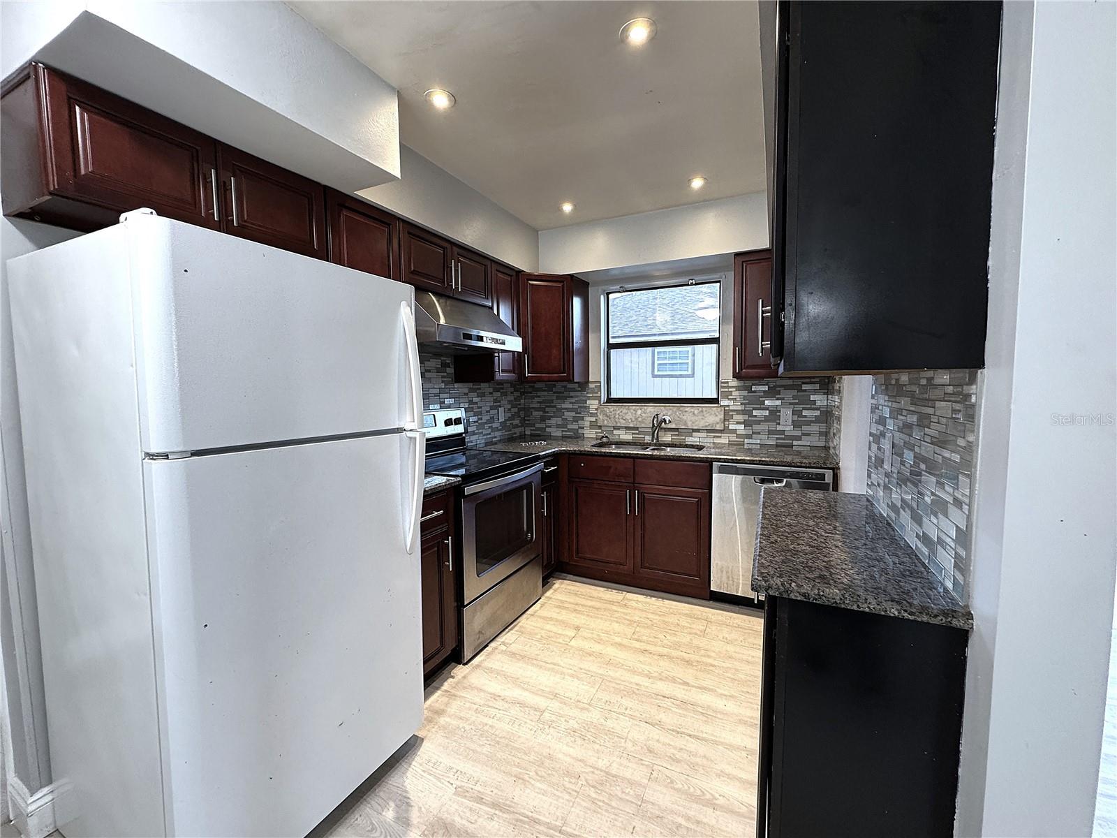 421 N NORMANDALE AVENUE