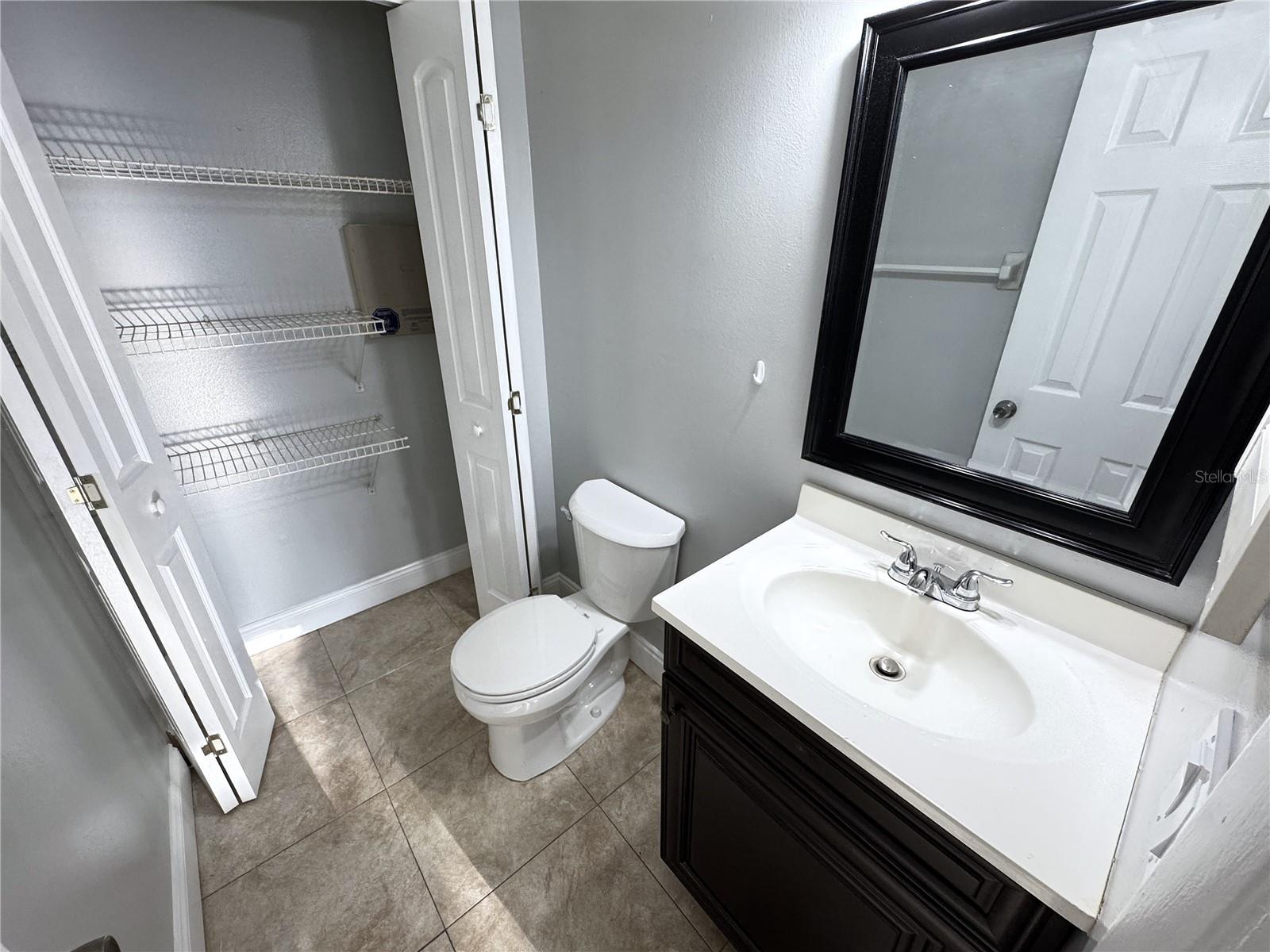 AVONDALE - Residential Income