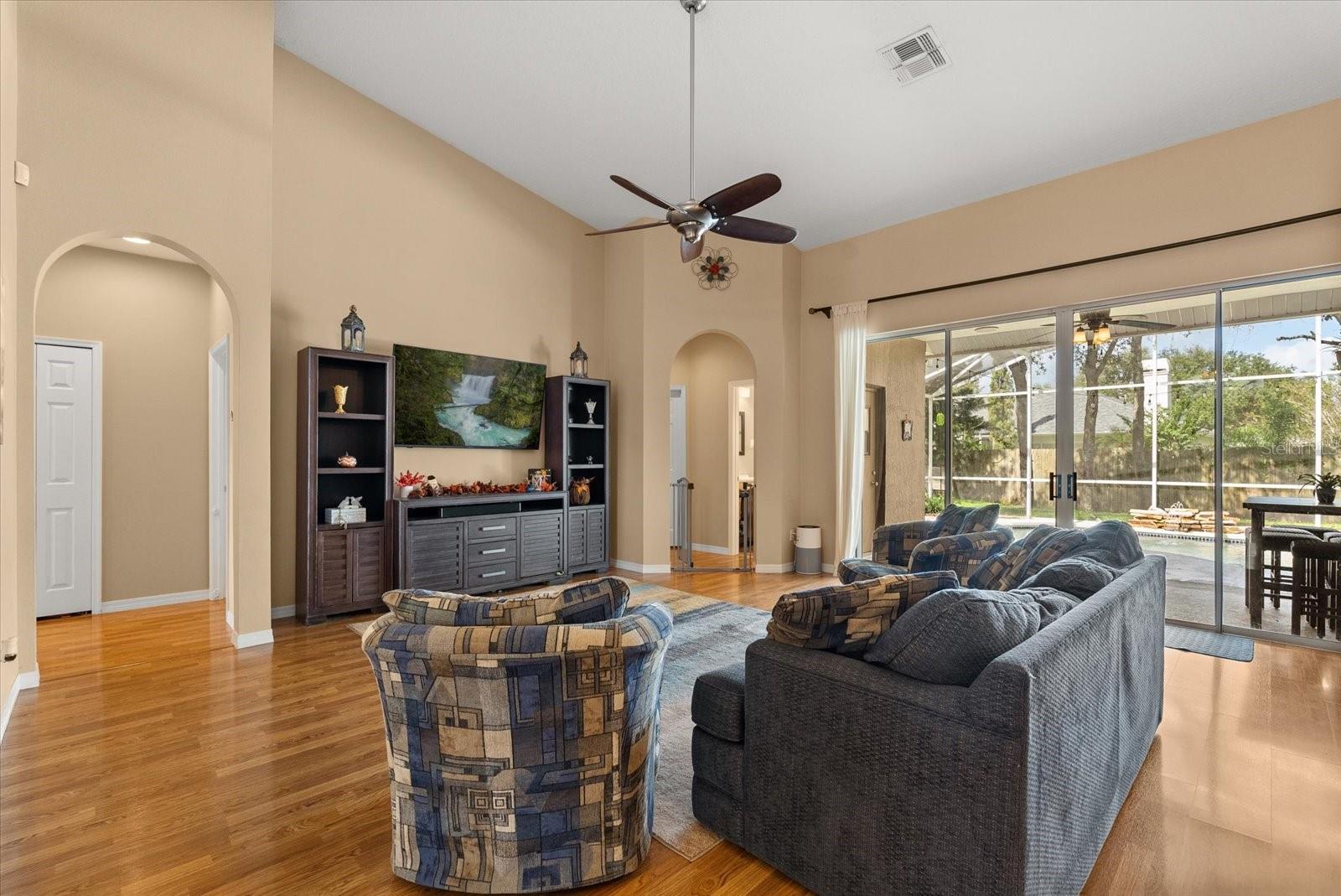 REDBRIDGE AT CARILLON - Residential