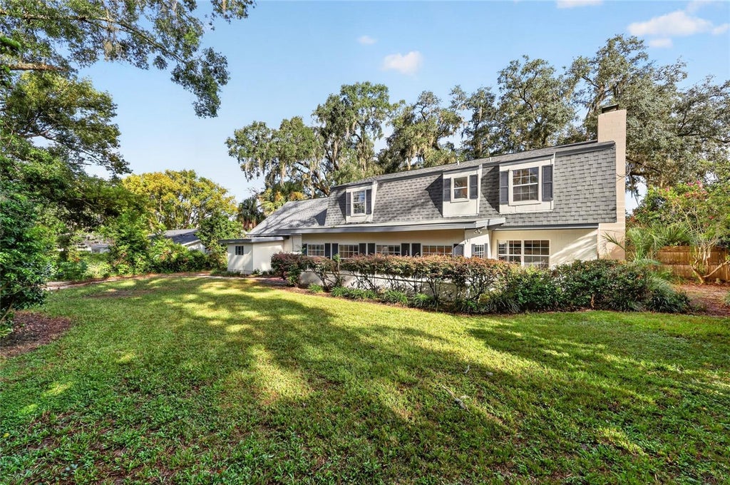 Photo of 2124 NE 7th Street, Ocala, FL 34470 (MLS # OM732794)