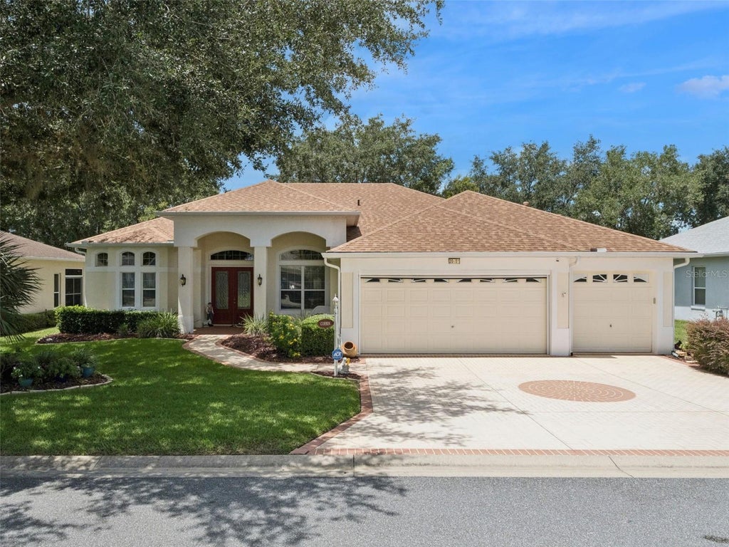 Photo of 20651 Prince Ranier Place, Leesburg, FL 34748 (MLS # G5115776)
