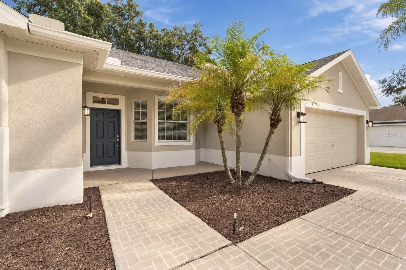 2804 BROOKE PINES COURT