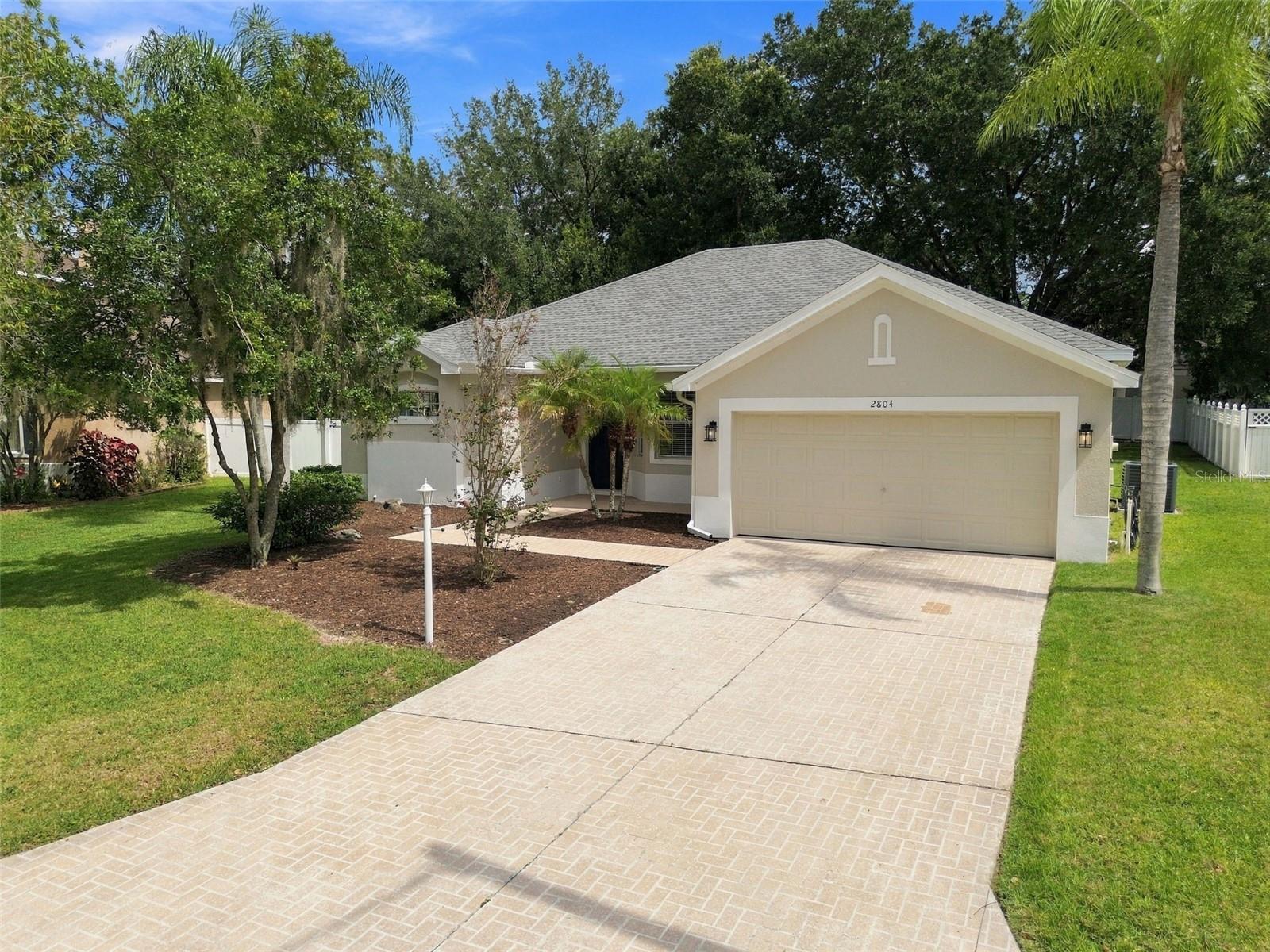 2804 BROOKE PINES COURT