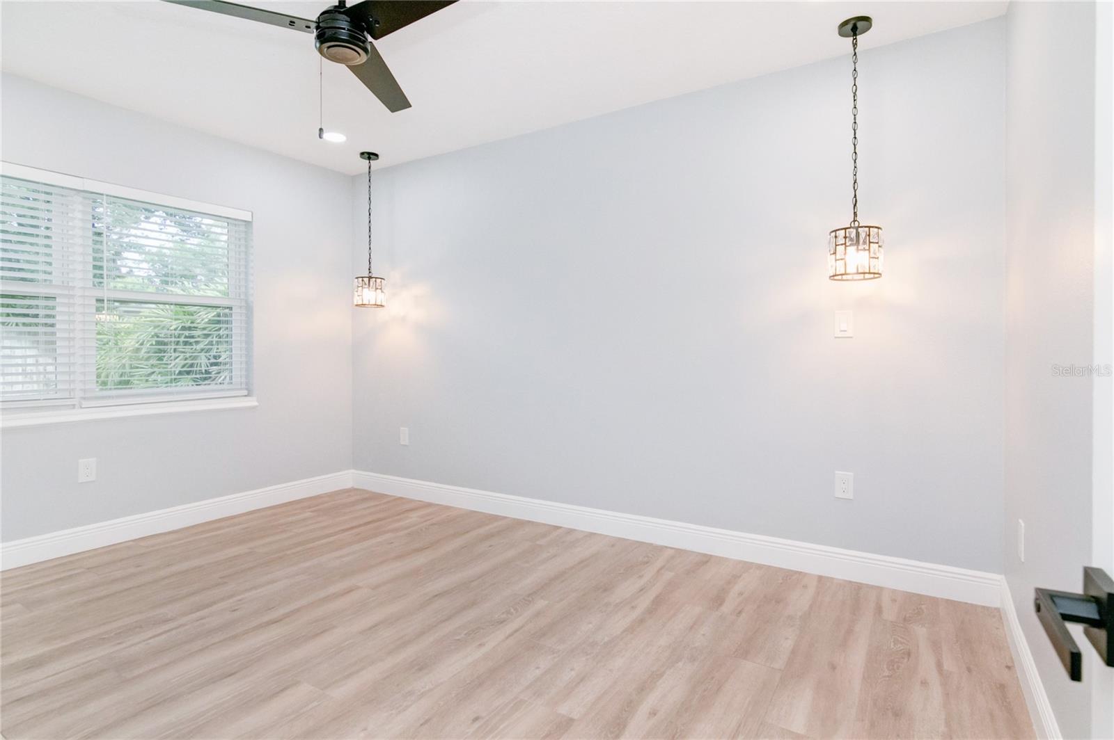 TUSCANIA - Residential Lease