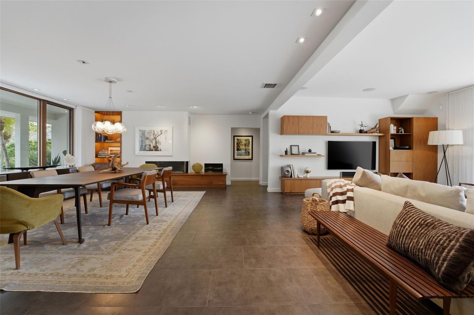 SAINT ARMANDS DIV JOHN RINGLING ESTATES - Residential