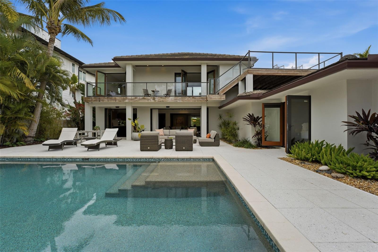 SAINT ARMANDS DIV JOHN RINGLING ESTATES - Residential