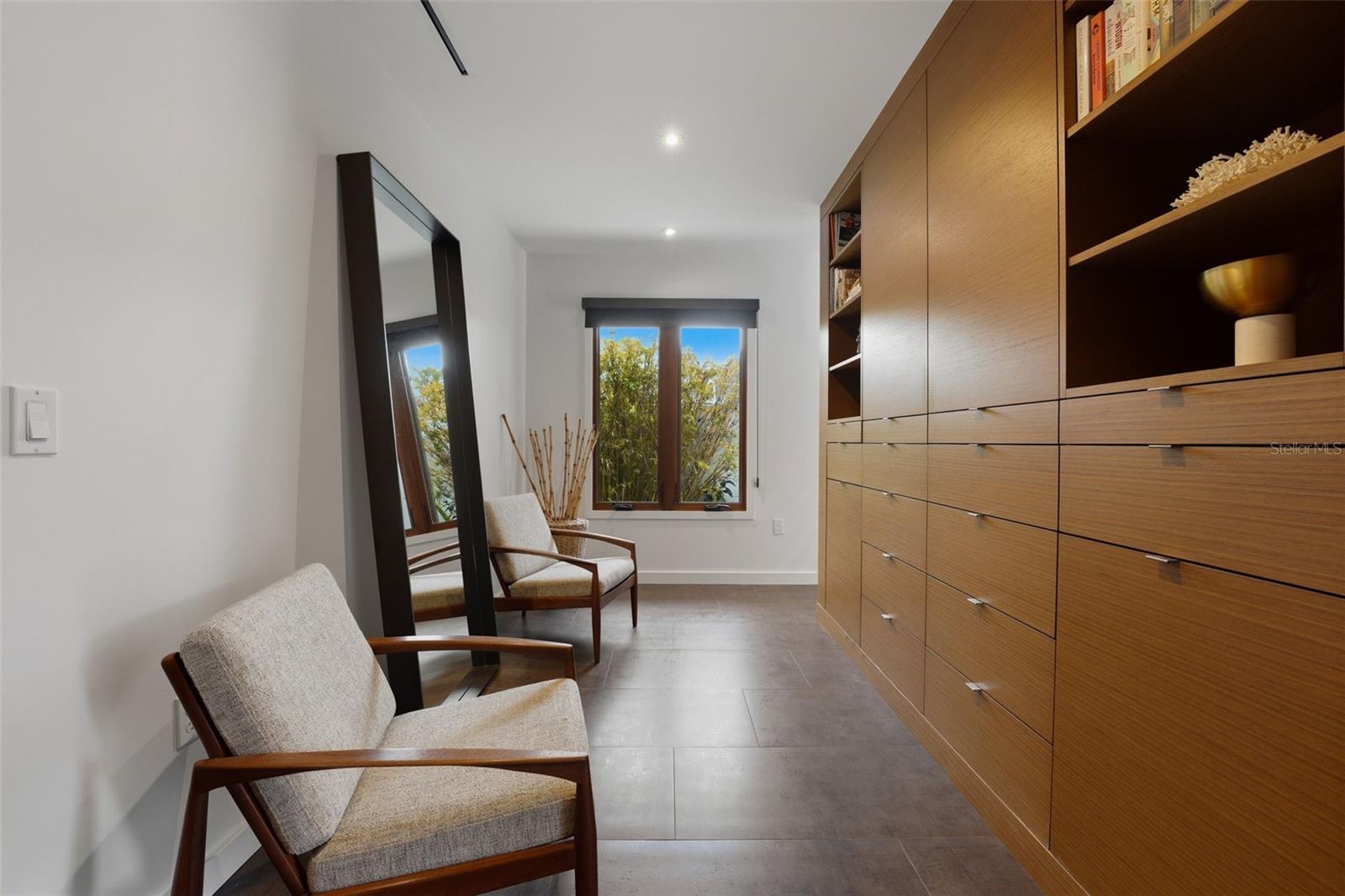 SAINT ARMANDS DIV JOHN RINGLING ESTATES - Residential