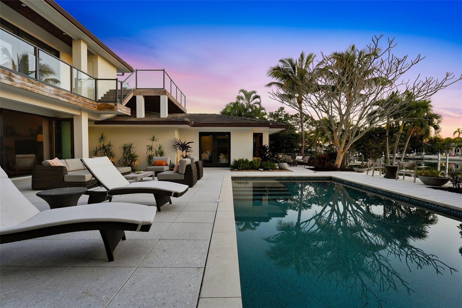 SAINT ARMANDS DIV JOHN RINGLING ESTATES - Residential