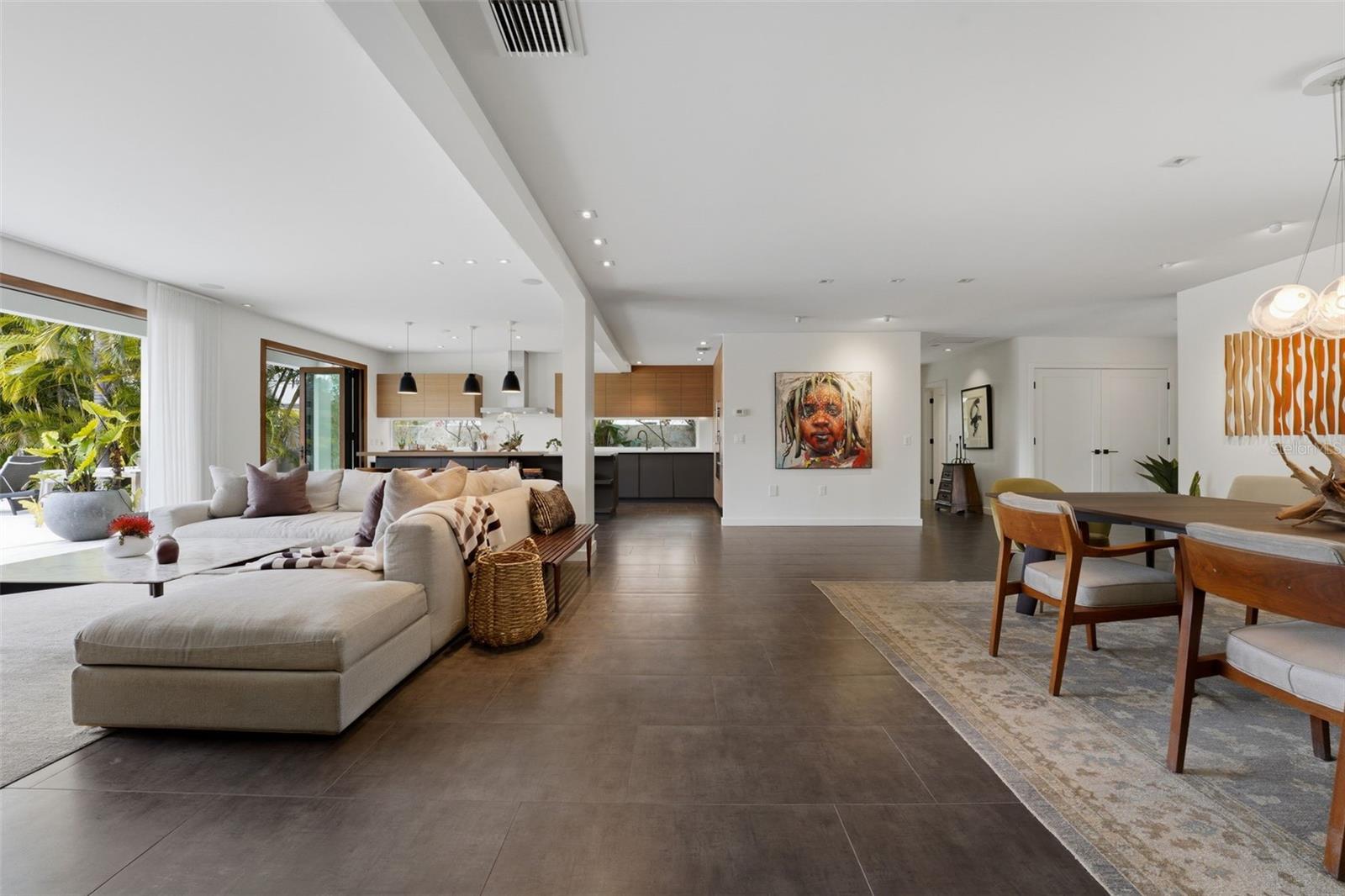 SAINT ARMANDS DIV JOHN RINGLING ESTATES - Residential